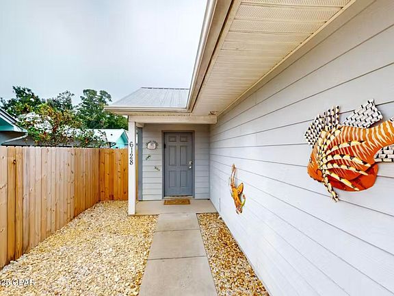 3rd image of 6128 Loquat Ave