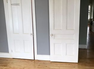 34 1/2 Beattie Ave, Middletown, NY 10940