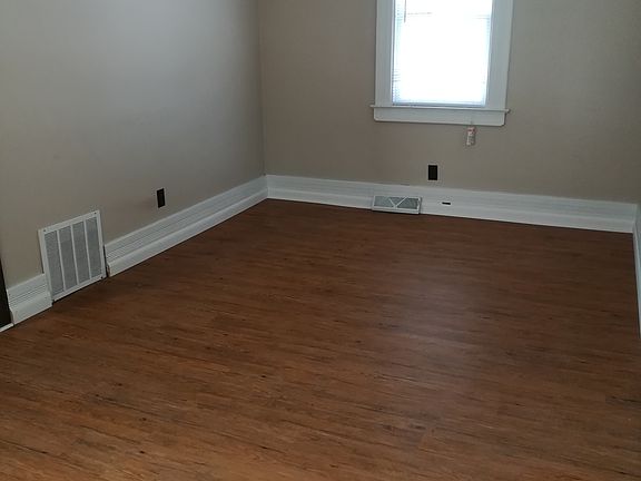 Living Room is 18' x 10'