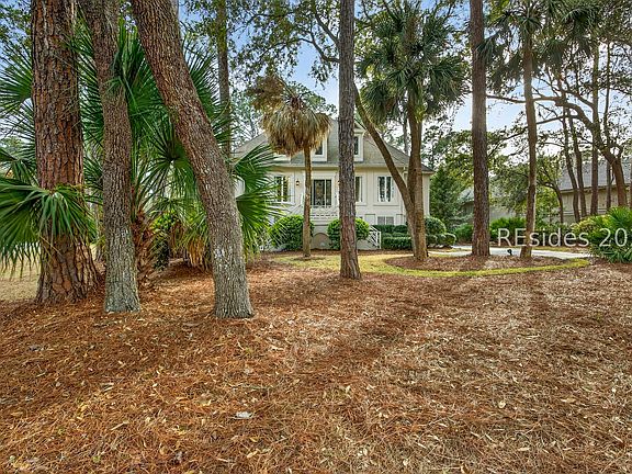 2nd image of 1 Foot Point Rd