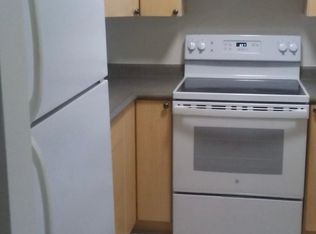 1461 Kingsway #204, Vancouver, BC V5N 2R6