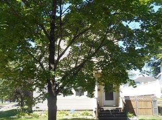 1299 4th St E, Saint Paul, MN 55106