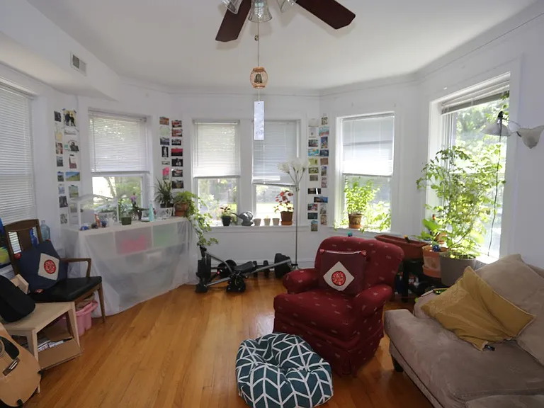 1436 W Belle Plaine Ave #2 — Photo 6