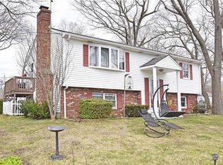 225 Hollis Ave, Warwick, RI 02889