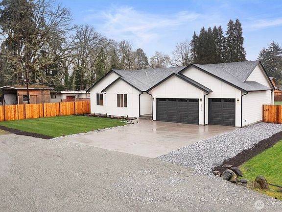 2nd image of 14701 11th Avenue Ct E