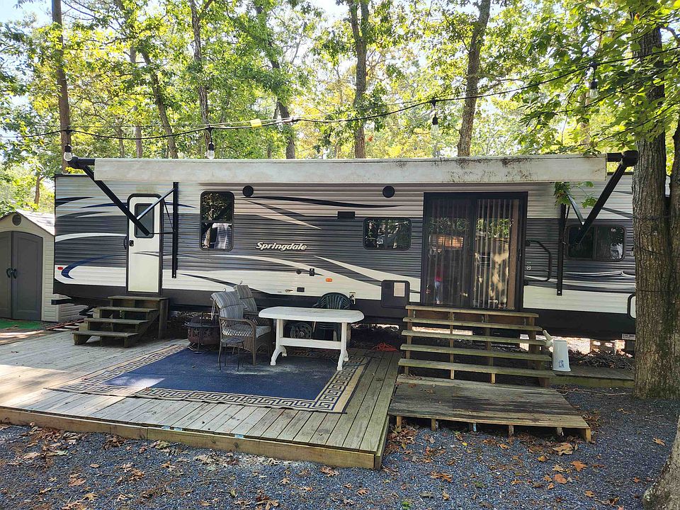 1st image of 561 Corson Tavern Rd Unit 301