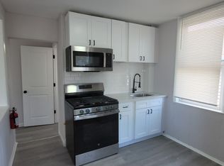 230 Mechanic St #2, Red Bank, NJ 07701