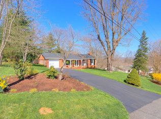 605 Vienna Ave, Radford, VA 24141