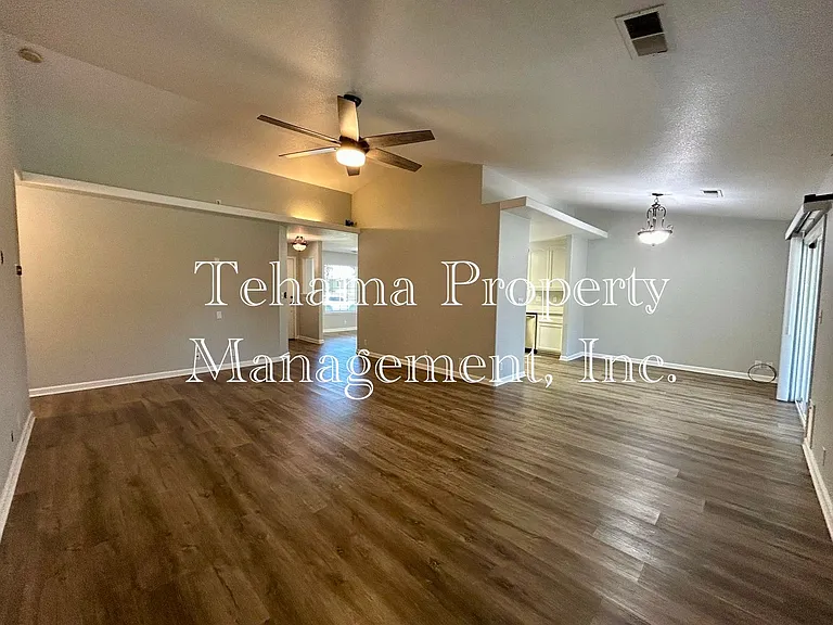 14496 Ryan Ln — Photo 3