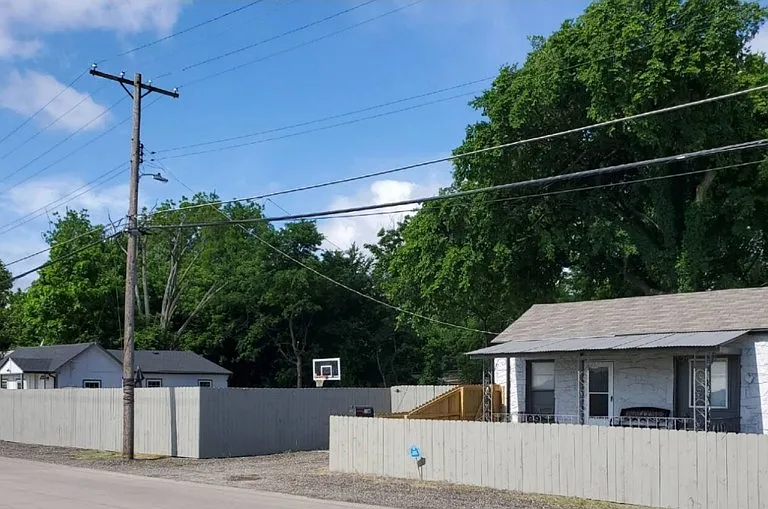 108 S 33rd West Ave — Photo 3