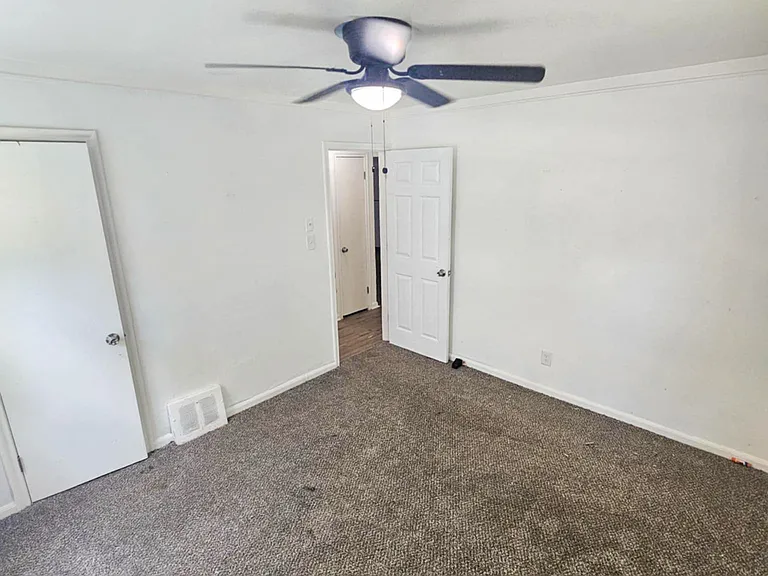 15901 Beaverland St — Photo 14