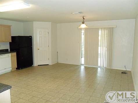 5th image of 10134 Cedarcliff
