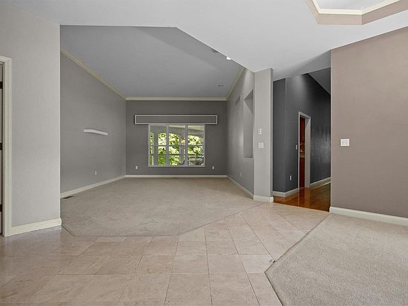 4th image of 1445 Ashfield Gln