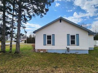 385 Whitney Ave, Sault Ste. Marie, ON P6C5M3