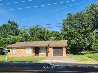 621 S Washington St, Pilot Point, TX 76258