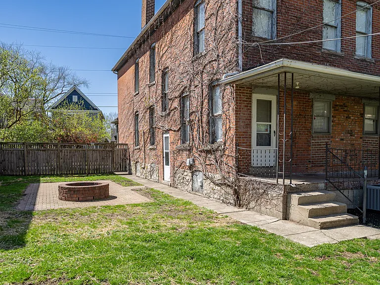 800 Hamlet St — Photo 20