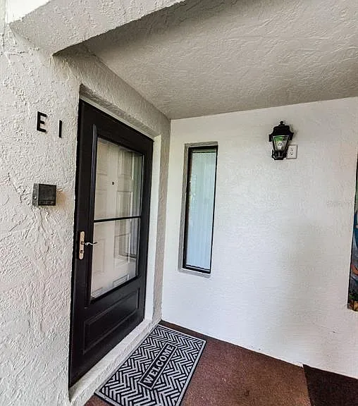 2575 Pine Ridge Way S #E1 — Photo 2