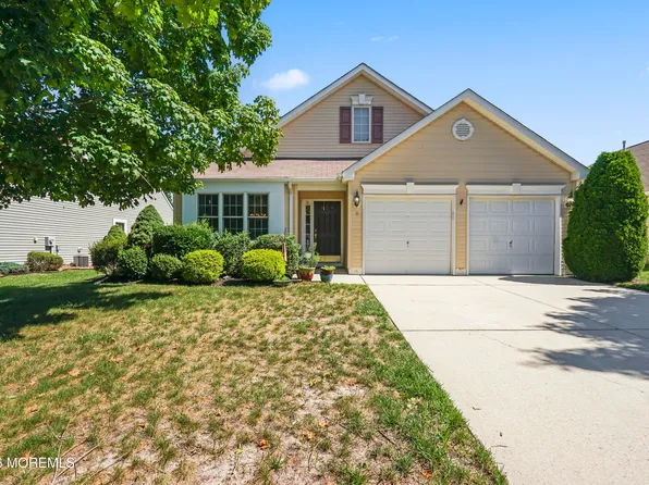 8 Long Bay Road, Jackson, NJ 08527