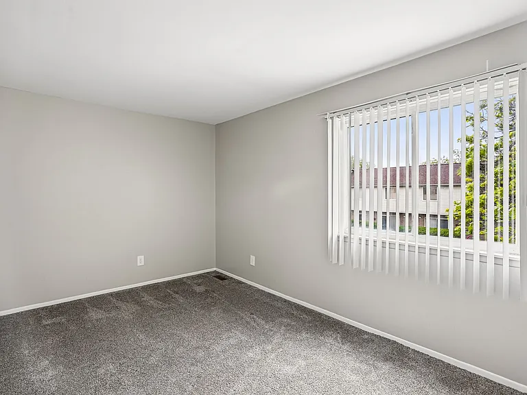 Midtown Park Apartments — Photo 49