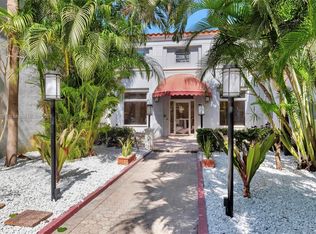 215 30th St APT 10, Miami Beach, FL 33140