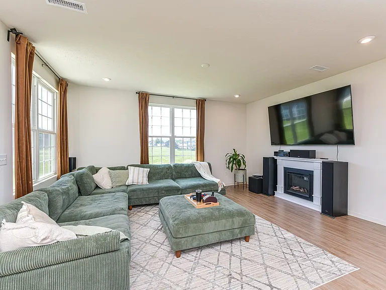6907 Seattle Slew Dr — Photo 11