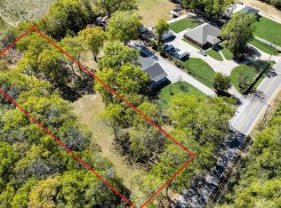 574 Ewing Dr, Nashville, TN 37207