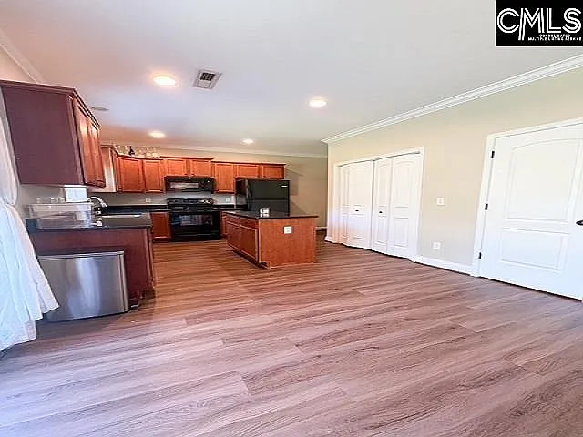438 Woodbark Ct — Photo 7