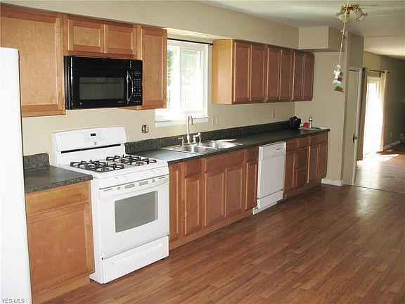 4th image of 7036 W Jefferson Dr