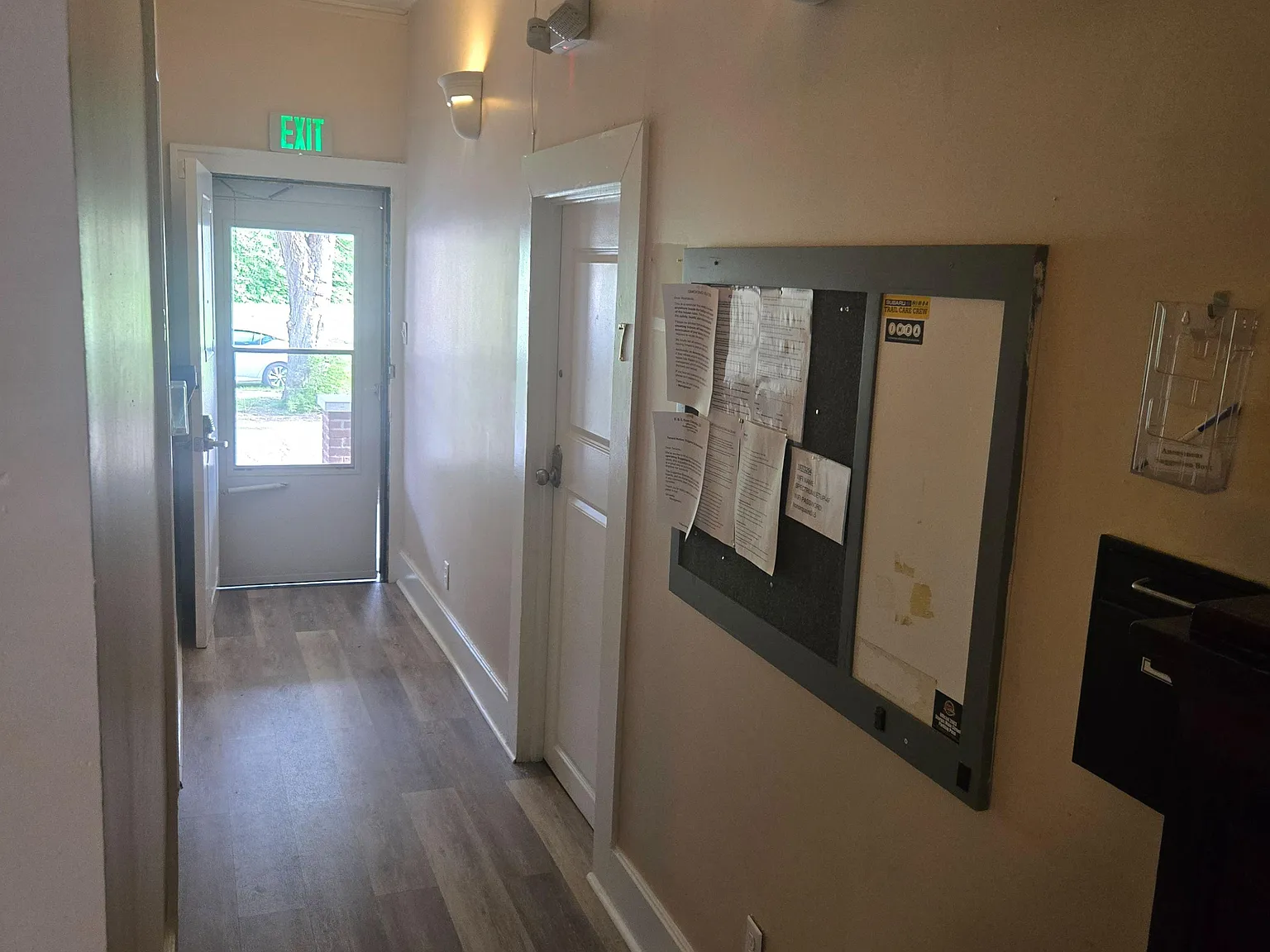 4 bed, 5.5 bath, 3071 sqft, $957 — Photo 2