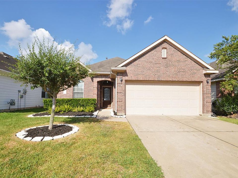 1st image of 14210 Cypress Meadows Dr