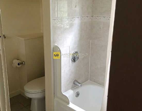 2nd image of 253-255 South St #253