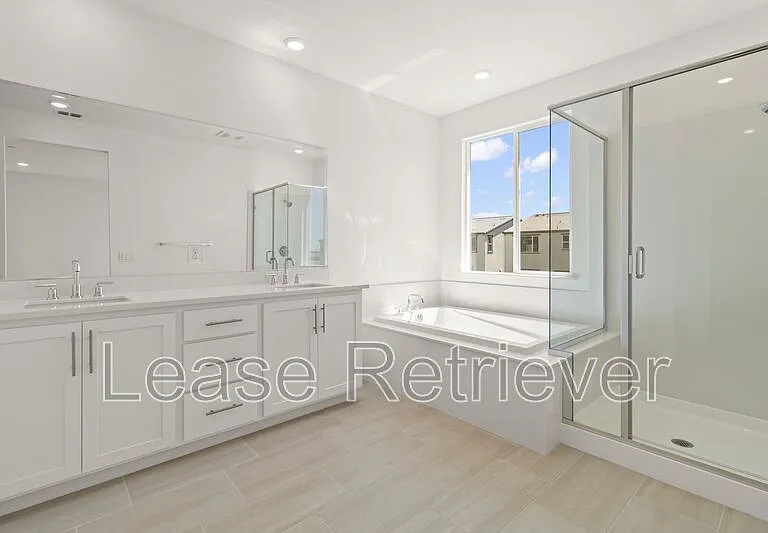 4748 Concordia Ave — Photo 3
