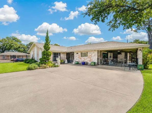 4018 Blalock Rd, Houston, TX 77080