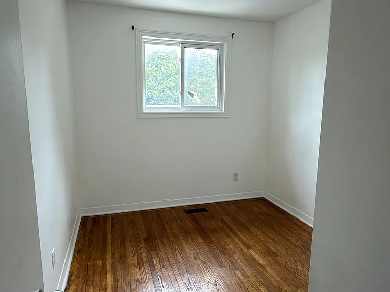 15 A Rockwood Dr — Photo 10