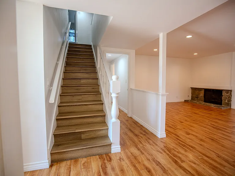 1409 S Adria St — Photo 23