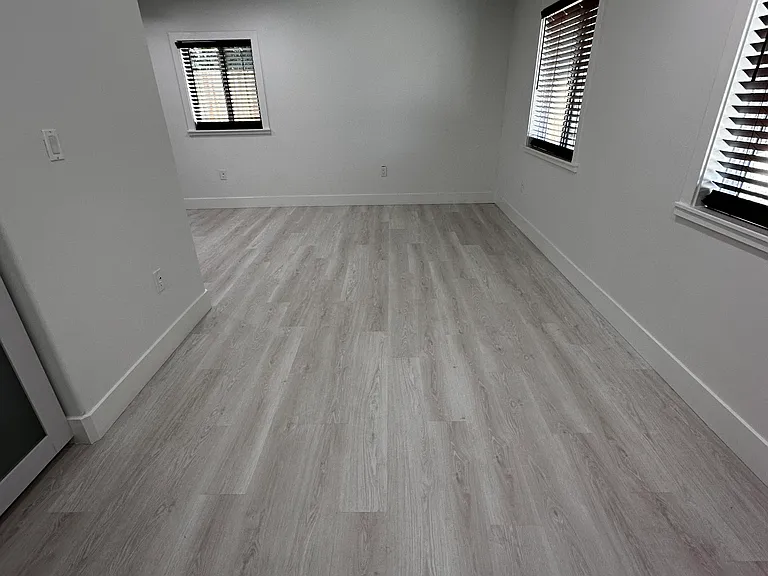 3033 Northrop Ave — Photo 21