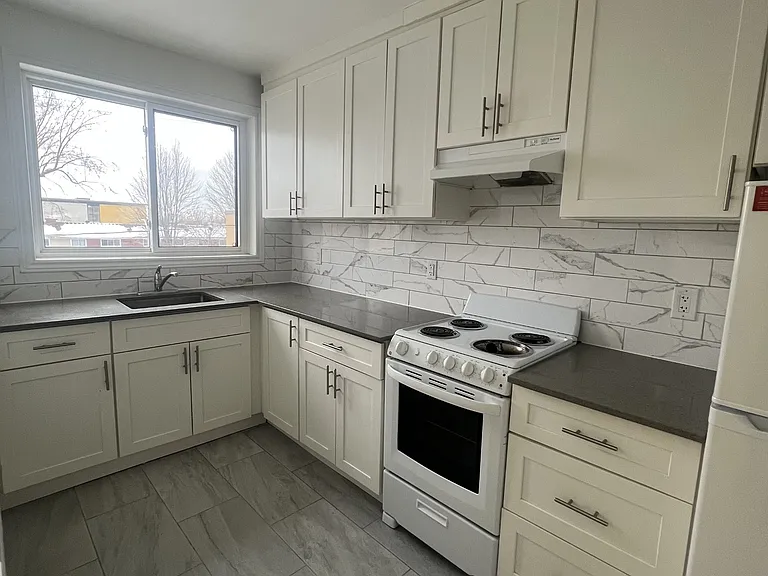 630 Cummings Ave — Photo 75