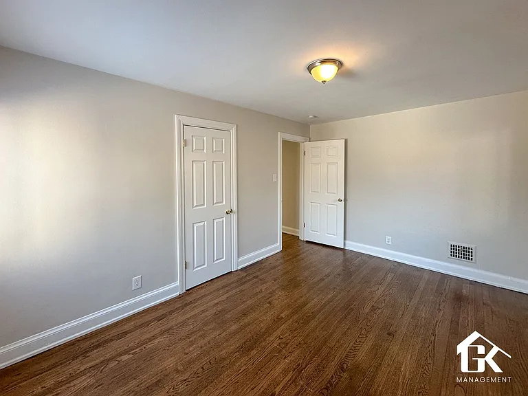 16182 Greenlawn St — Photo 43