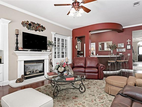 4th image of 1366 Sagebrook Dr
