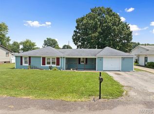 434 Ohio Ave, South Roxana, IL 62087