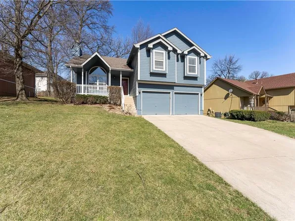 4932 N Washington St, Kansas City, MO 64118