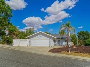 27390 Garza Dr, Santa Clarita, CA 91350