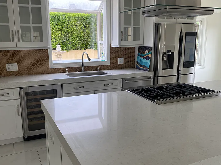 349 Victory Ct — Photo 6