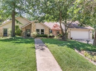 3008 E Broken Bow Rd, Edmond, OK 73013