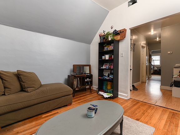 2nd image of 2946 N Elston Ave