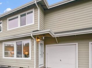 2211 NW Oar Pl, Lincoln City, OR 97367