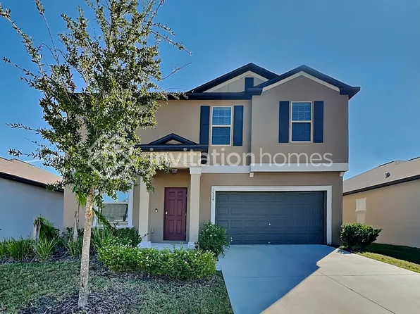 1524 Flower Dust Dr, Ruskin, FL 33570