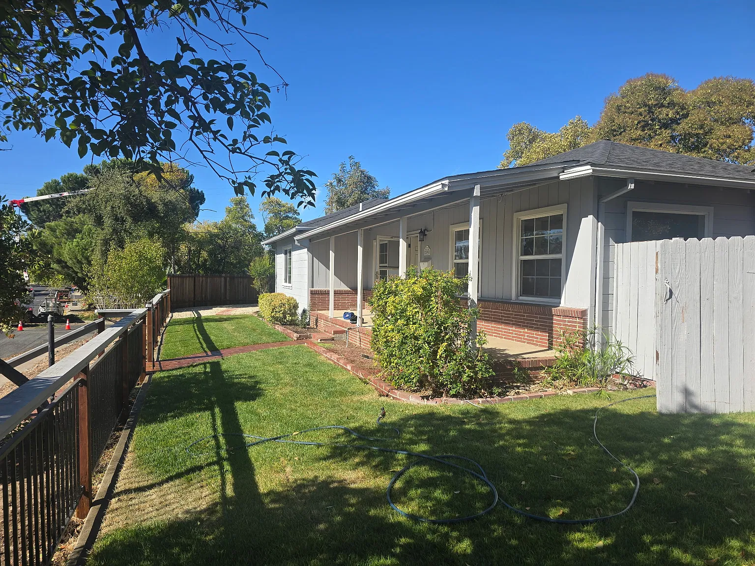 3 bed, 1650 sqft, $3,800 — Photo 1