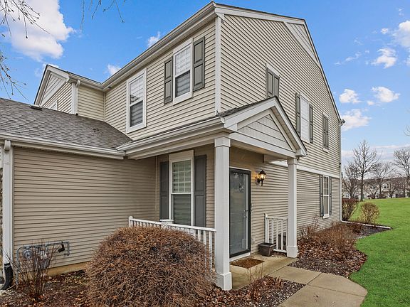 3rd image of 2332 Flagstone Ln