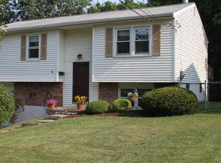 7 Alpine St, Rensselaer, NY 12144